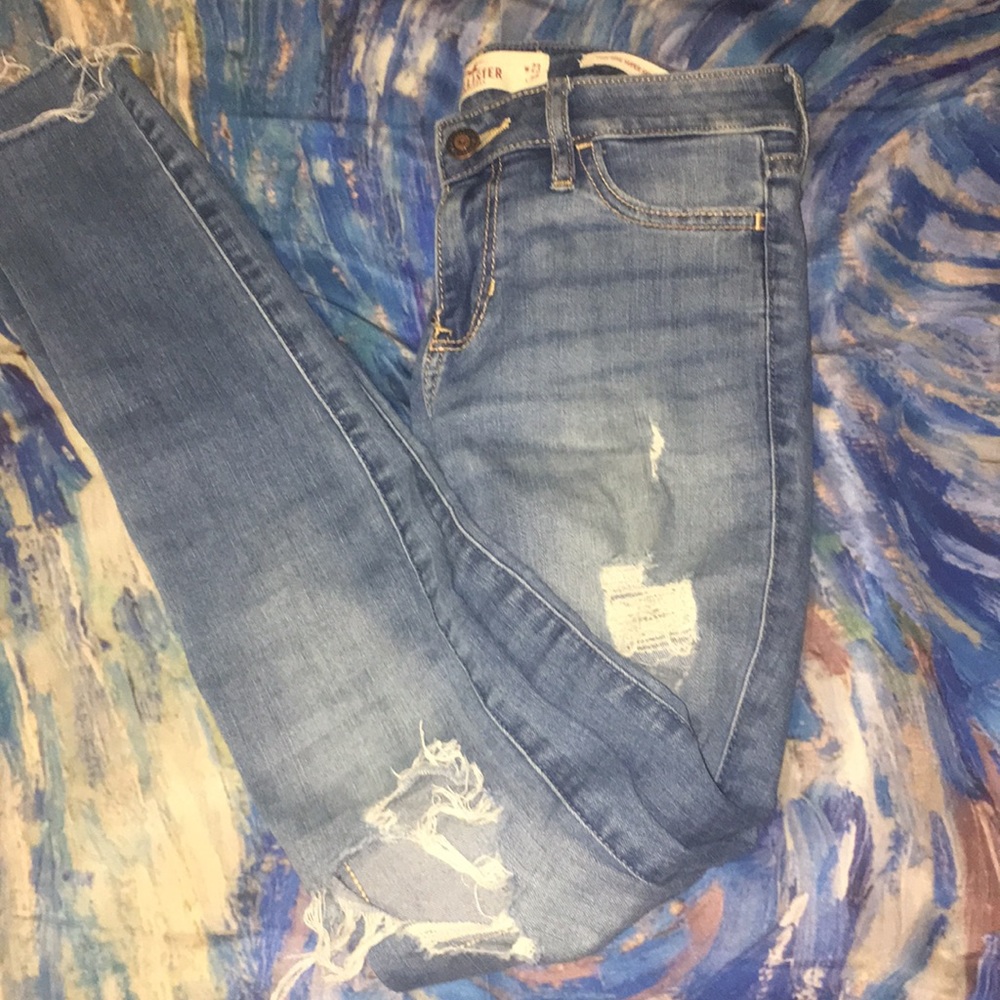 low rise super skinny holister jeans
